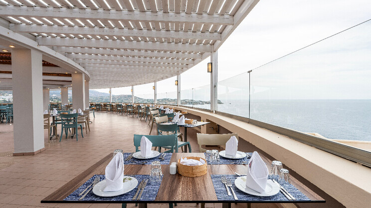 Athina Palace Resort & Spa